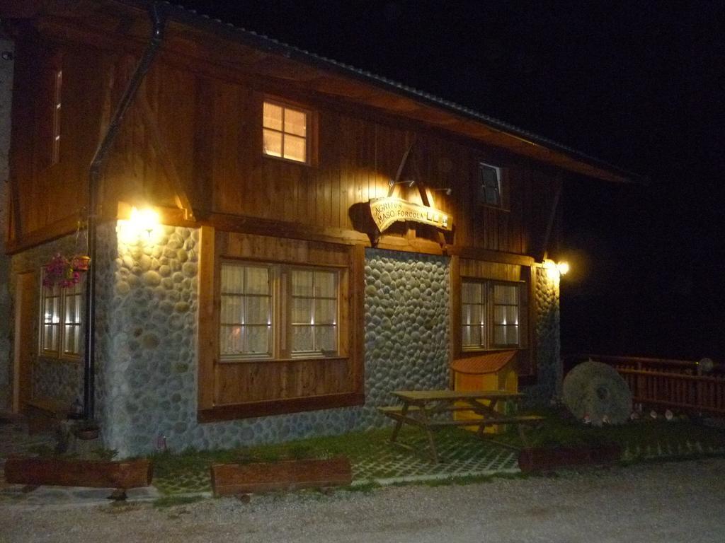 Agritur Maso Forcola Villa Brez Екстериор снимка